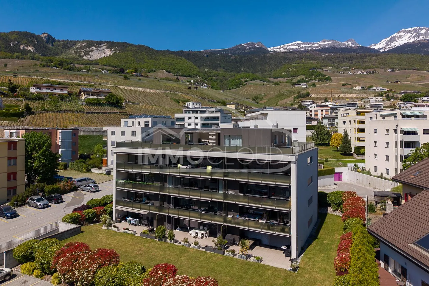 Penthouse in neuwertigem Zustand! Vollständige Privatsphäre - Foto 13 von 13