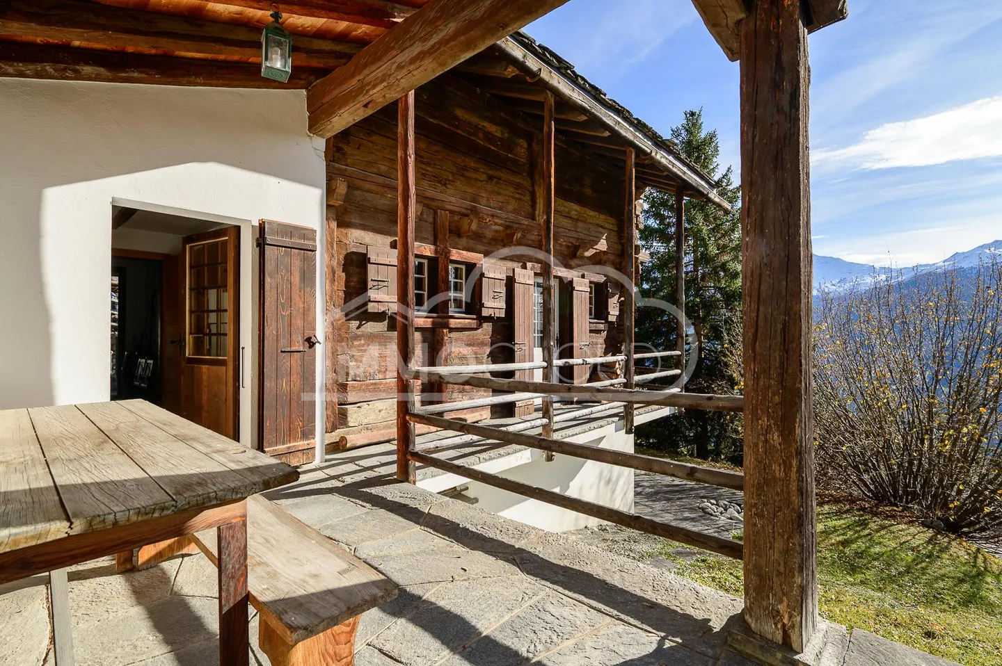 Panorama d'exception pour ce chalet avec 610 m2 de terrain ! - Photo 1 sur 13