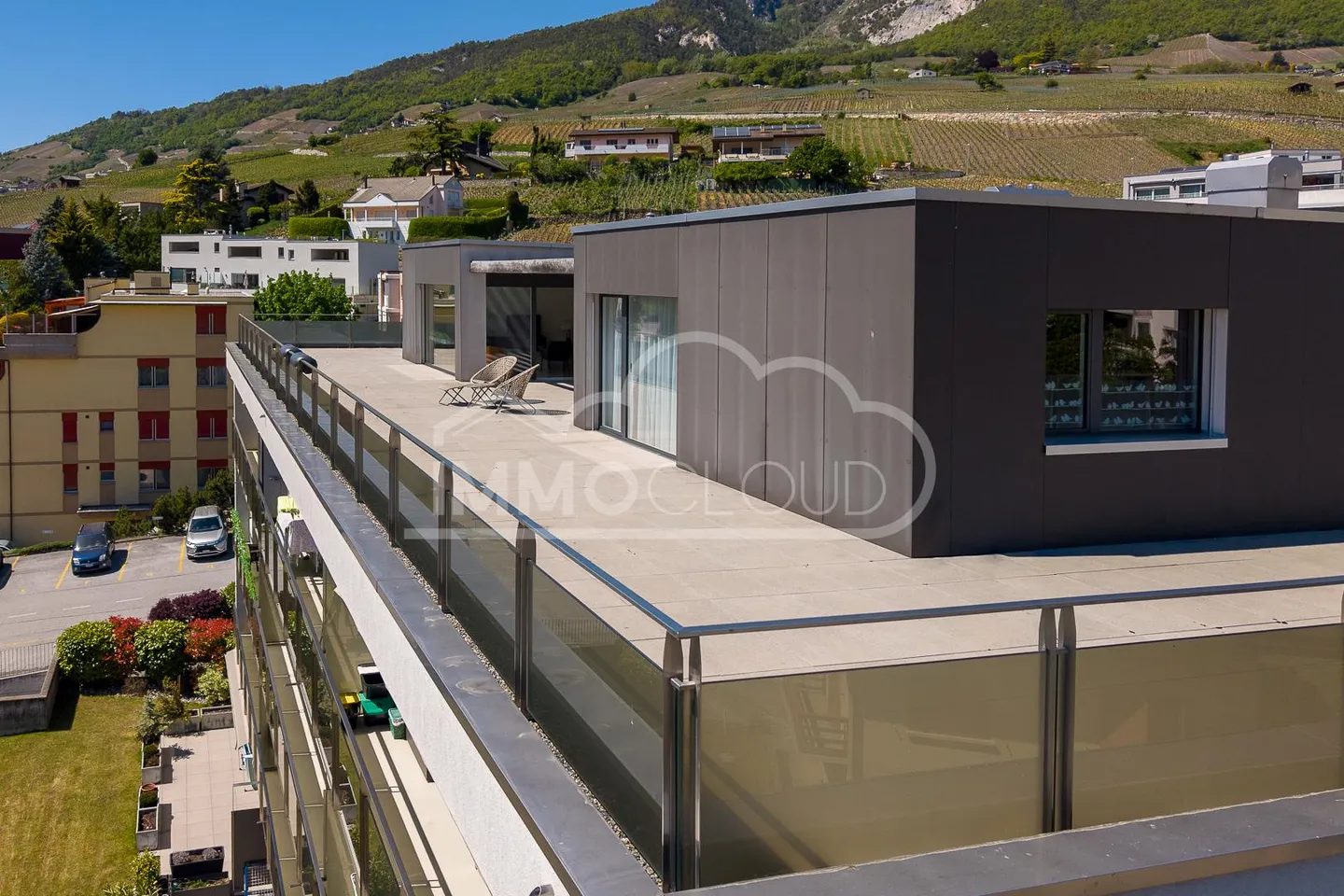 Penthouse in neuwertigem Zustand! Vollständige Privatsphäre - Foto 9 von 13