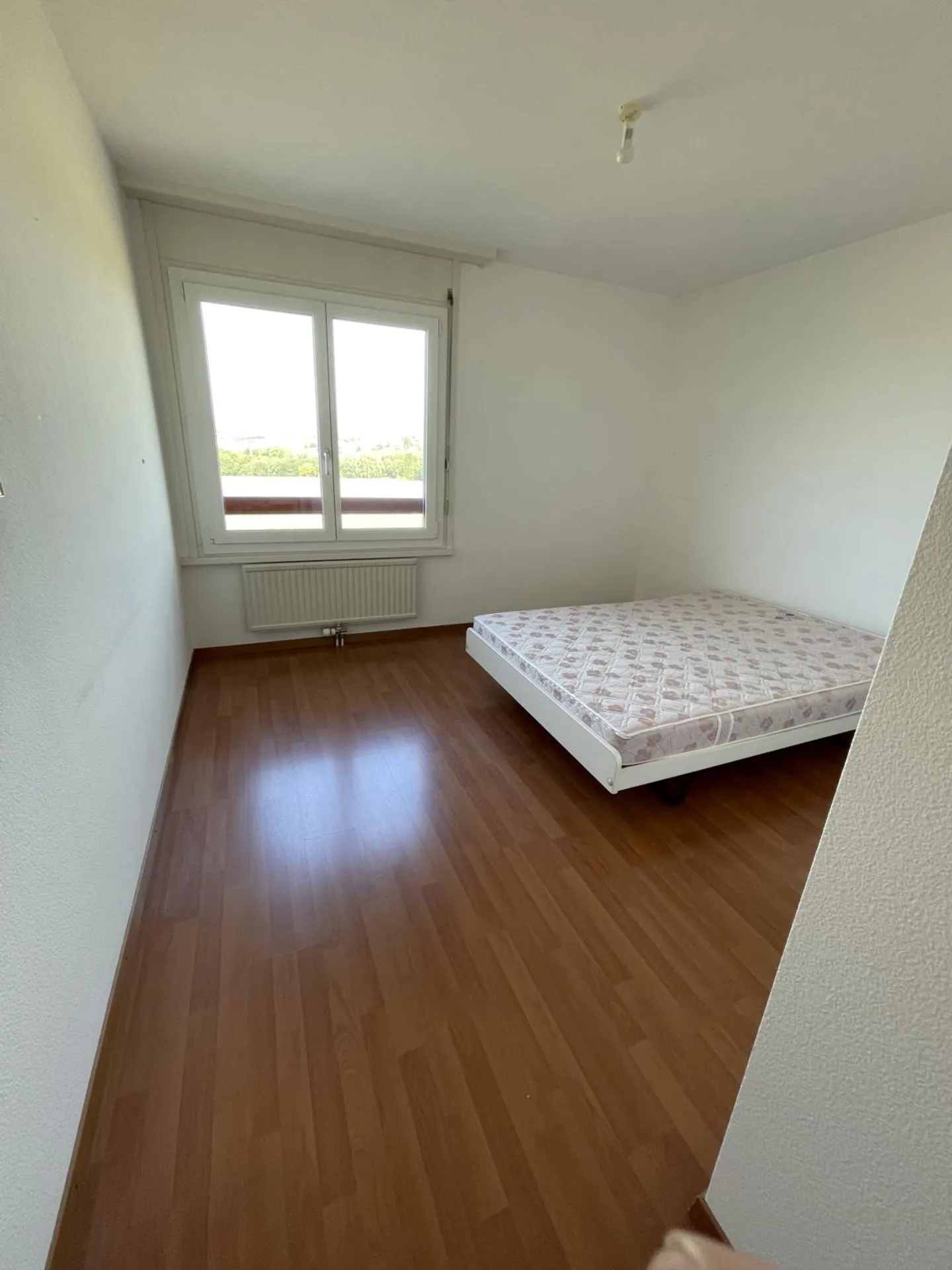 Spacious 5.5-room apartment - Photo 7 of 9