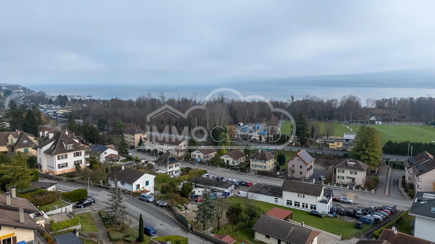 The standing with lake view! - Photo 7 of 13