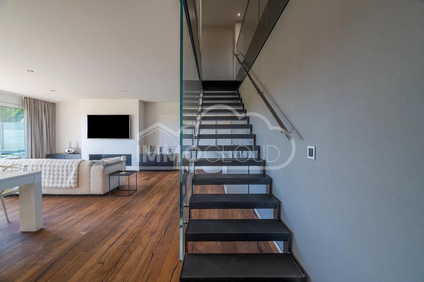 Magnificent duplex with terrace and garden - Photo 5 of 12