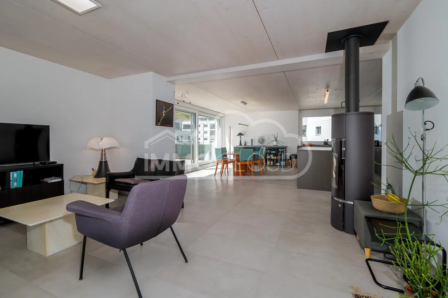 Penthouse in neuwertigem Zustand! Vollständige Privatsphäre - Foto 5 von 13