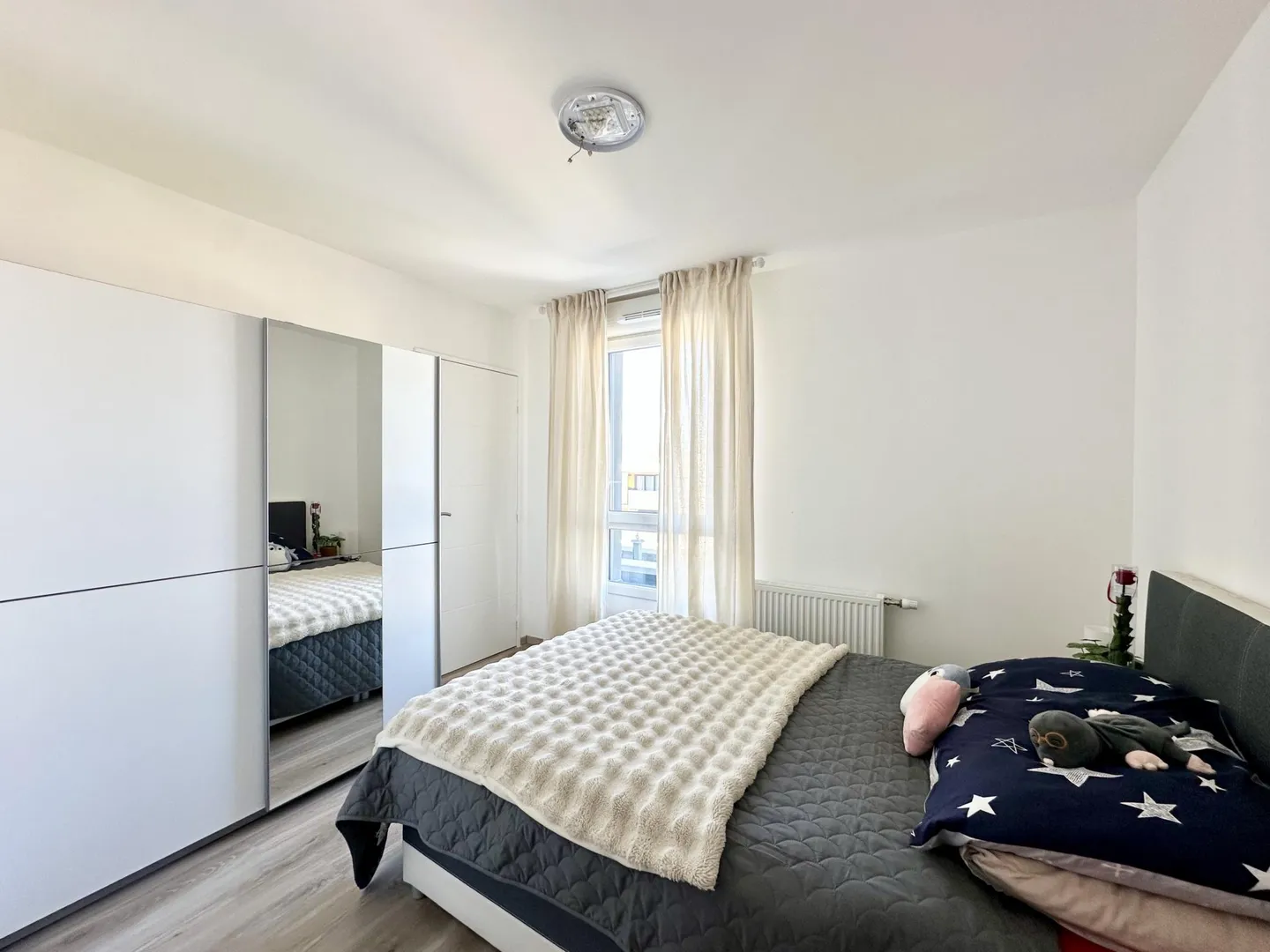 Large family apartment? Cessy, near the border - Photo 4 of 7