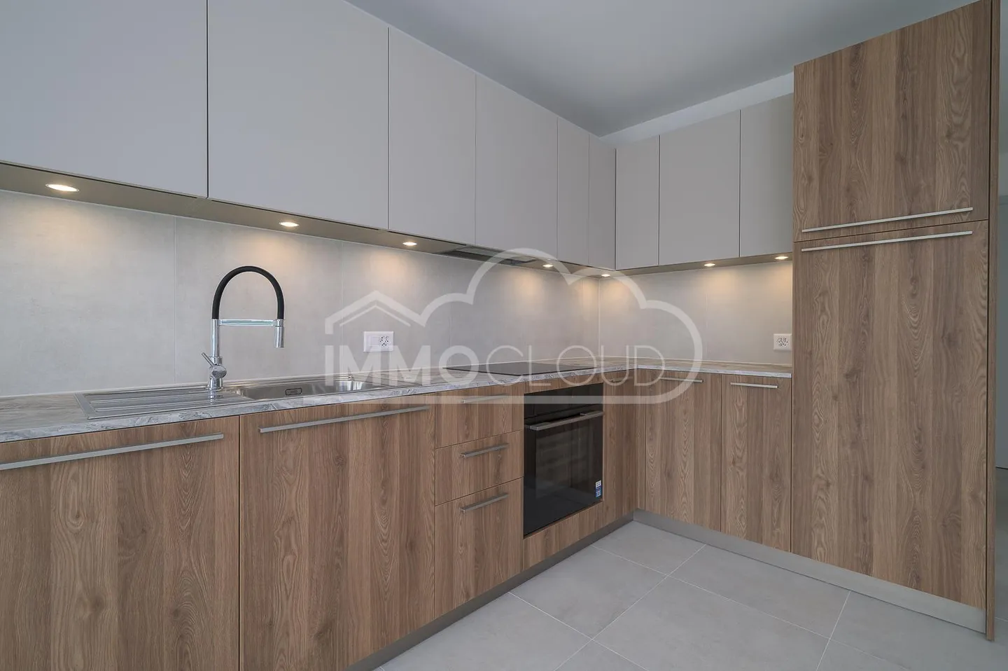 Neues Apartment mit Balkon! - Foto 4 von 13