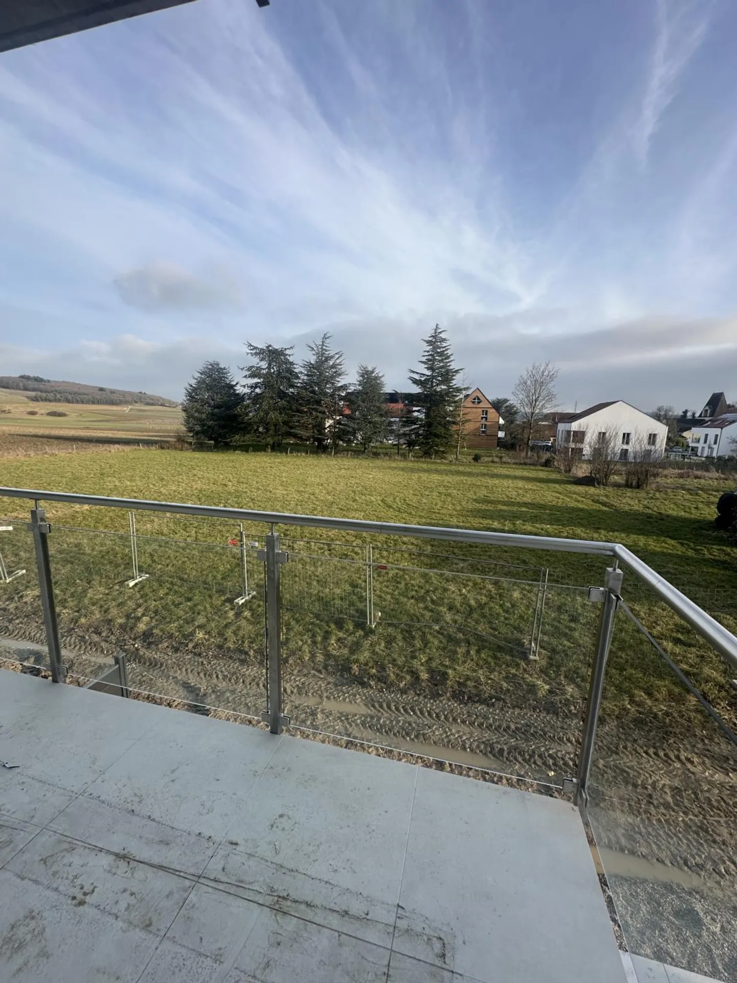 New apartment with balcony! - Photo 8 of 9