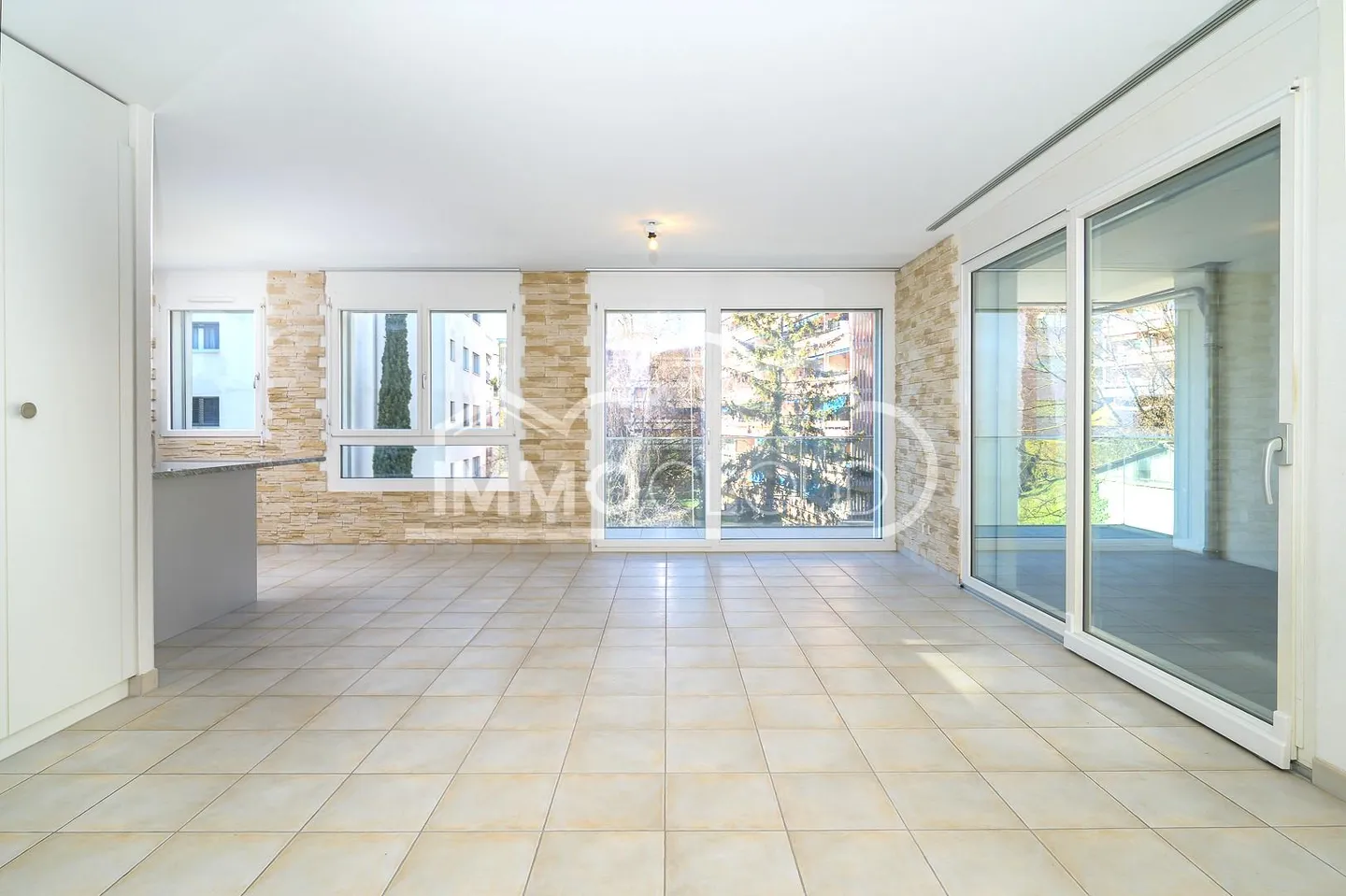 Appartement Charmant Près du Lac - Photo 2 sur 12