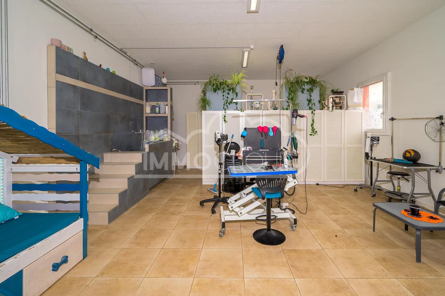 Commercial / artisanal space of 60 m² - Photo 1 of 2