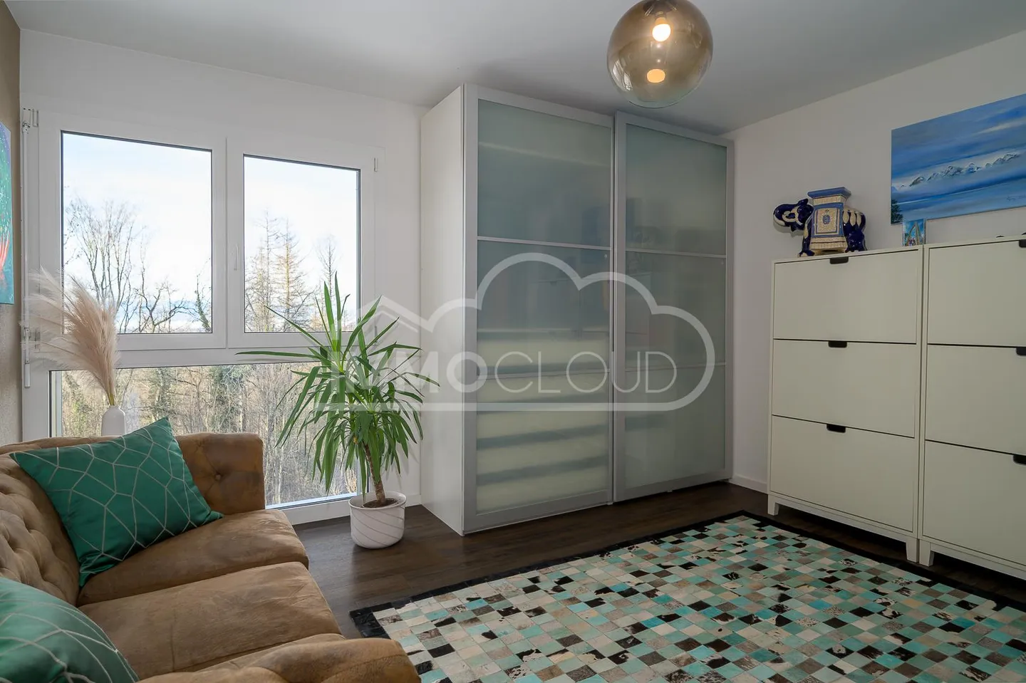 Contemporary villa with garden and forest view - Photo 8 of 13