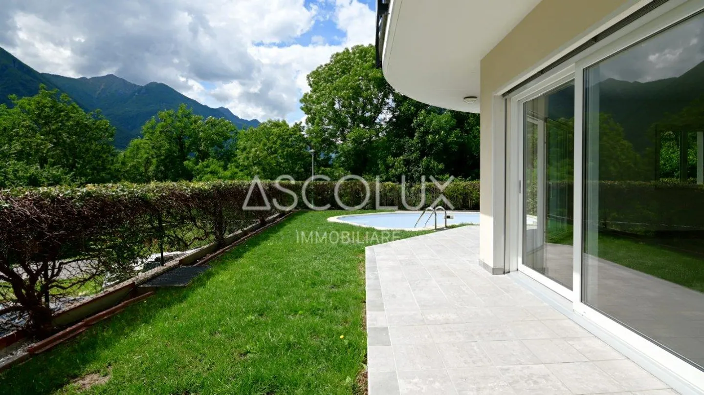 Bella casa unifamiliare di 4.5 locali con giardino e piscina in una zona residenziale tranquilla - Foto 7 di 13