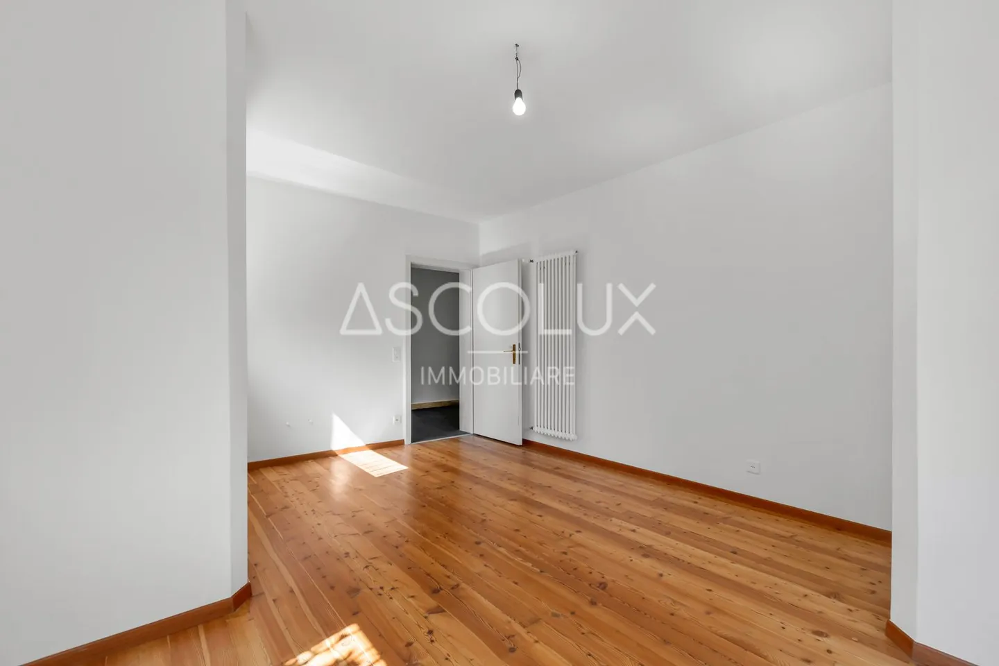 Villa individuelle de 6 pièces avec jardin et espaces extérieurs - Photo 13 sur 13