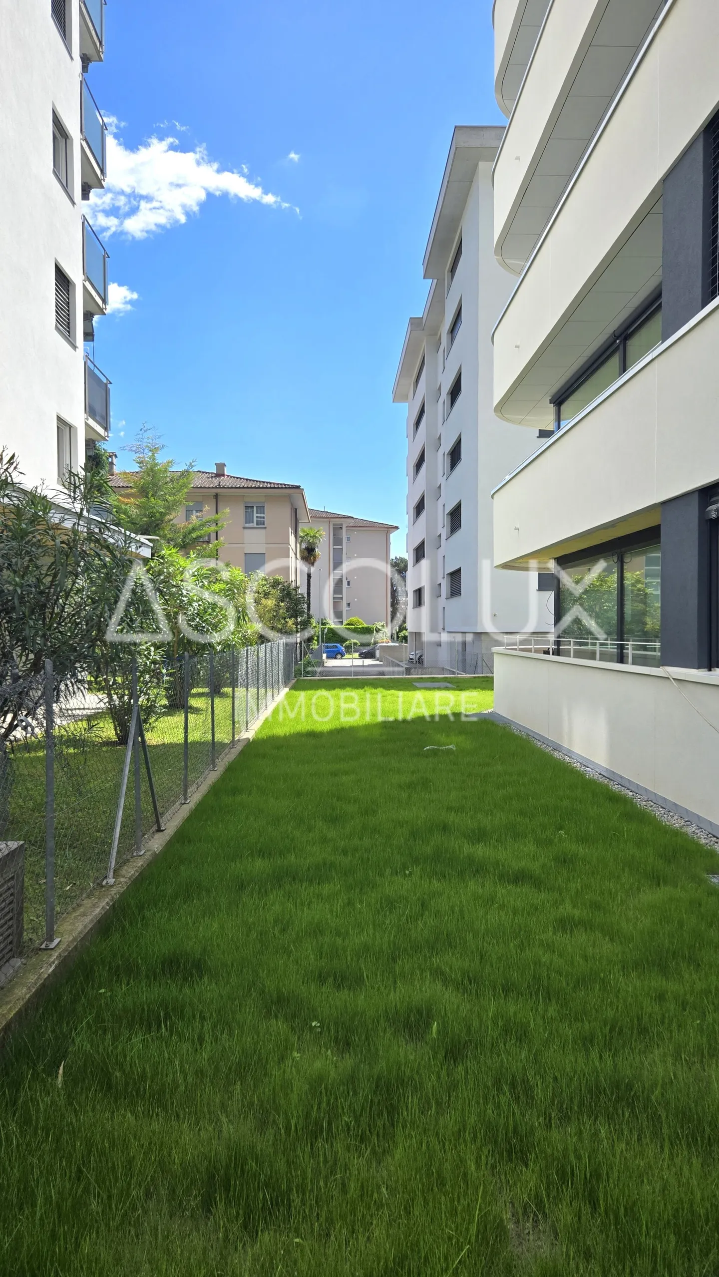 Ultimo appartamento di 3,5 stanze con giardino – In una nuova residenza moderna, confortevole e centrale - Foto 4 di 13