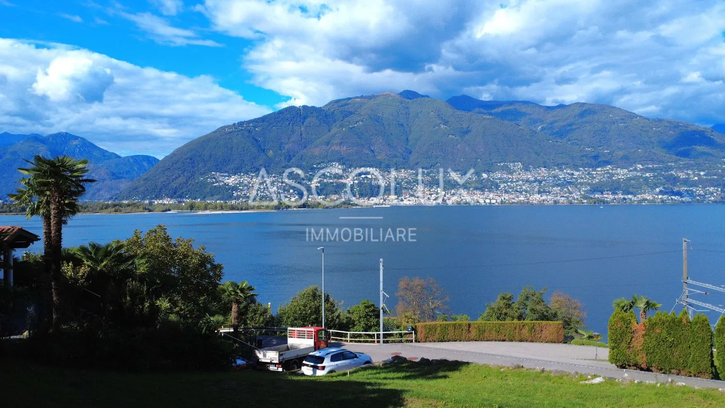 Terreno edificabile con vista lago - Foto 11 di 13