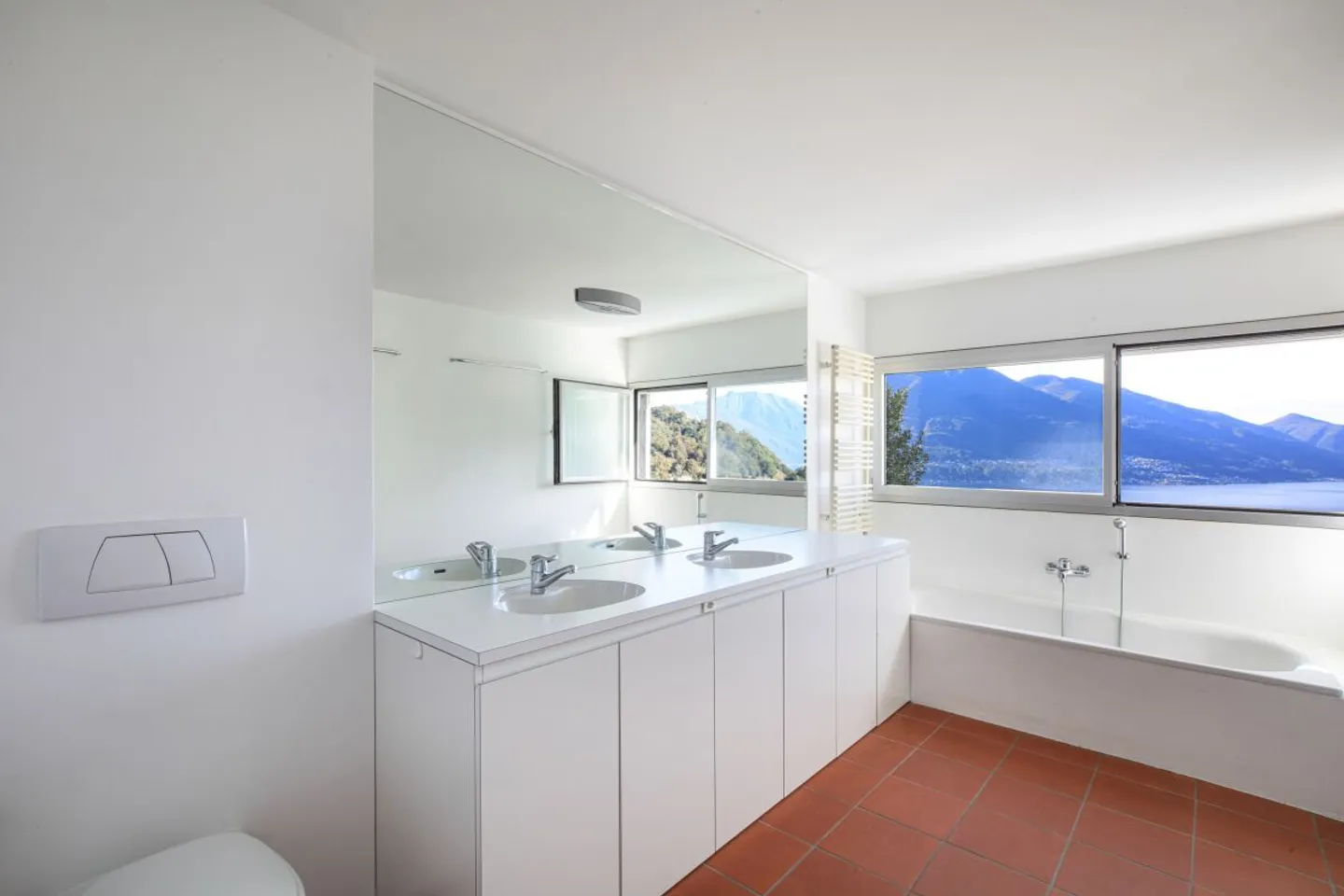 Panorama Duplex Gordemo - Photo 5 of 13