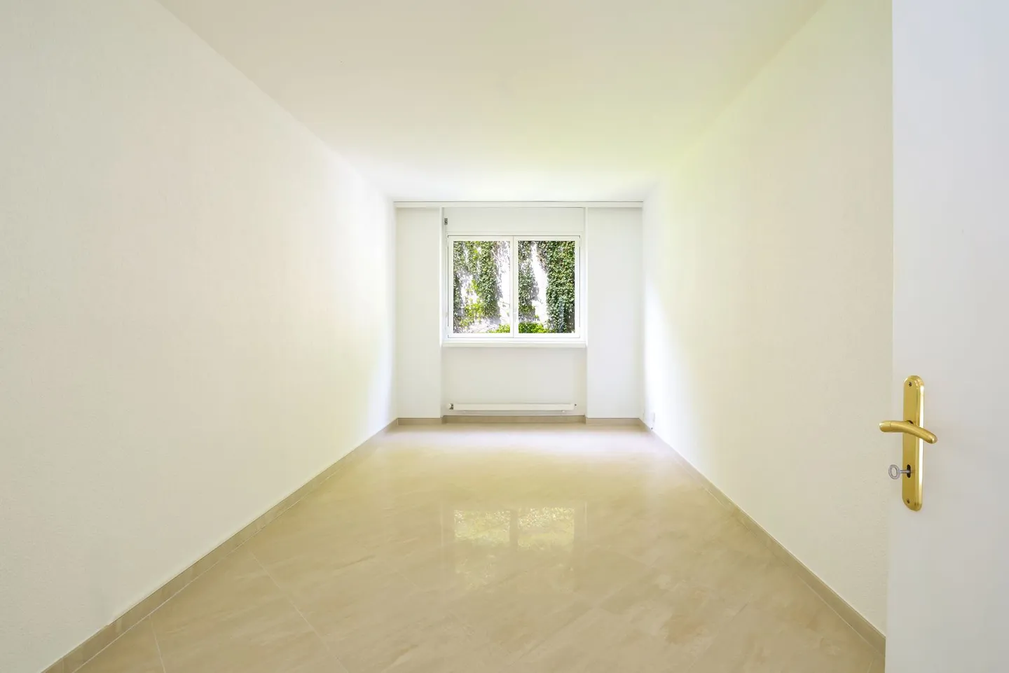 Montana Lake Residence - Photo 11 of 13