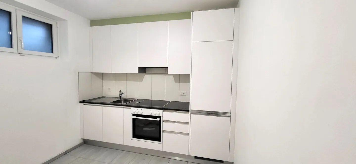 2.5 Room Apartment with Garden - Photo 4 of 10