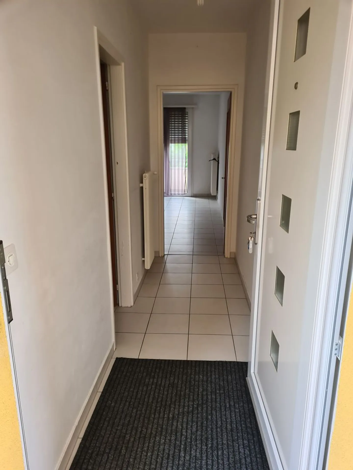 Charming 1.5-room apartment near Lake Maggiore - Photo 3 of 13