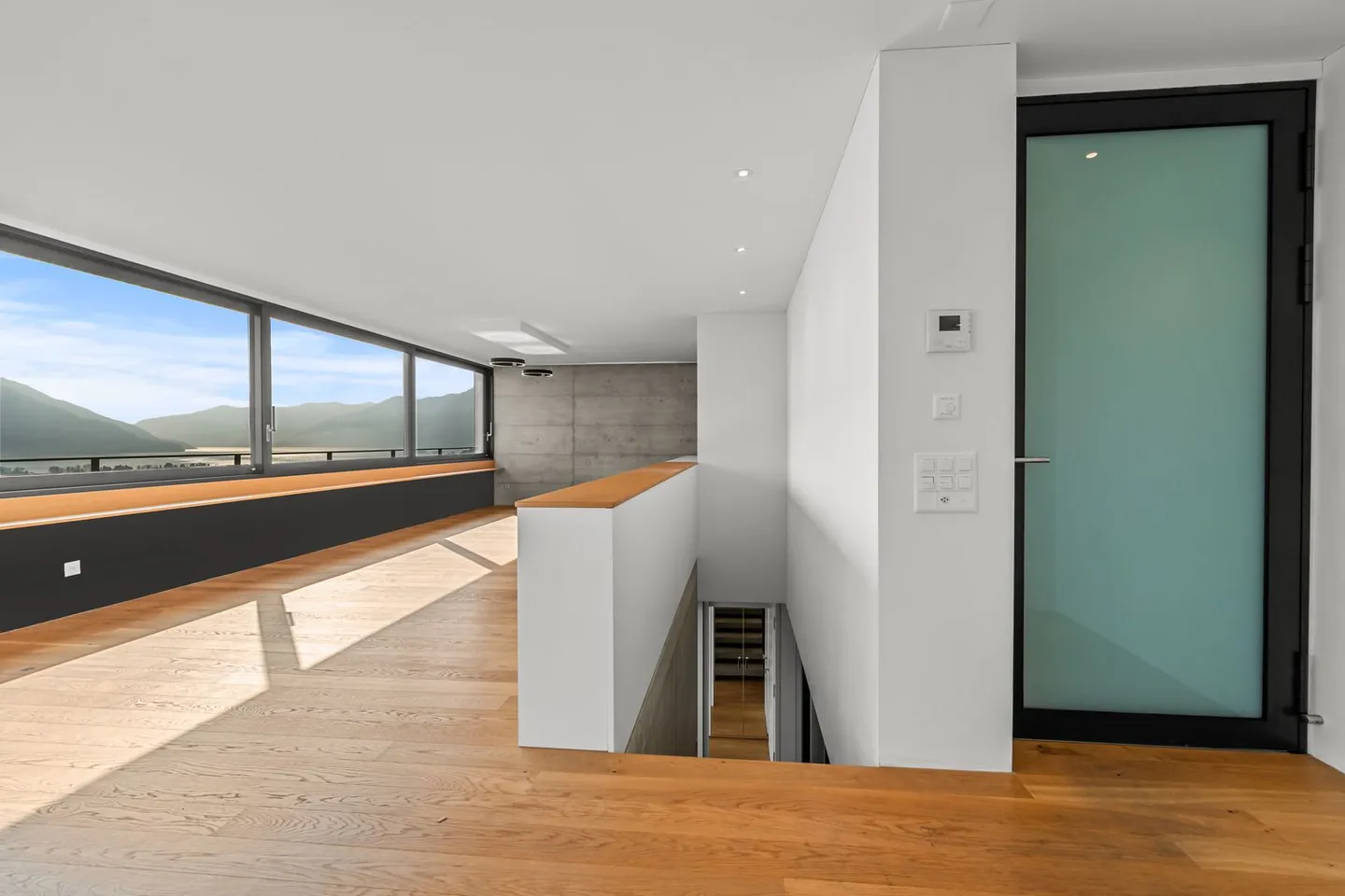 Elegantes Duplex mit Seeblick - Foto 3 von 13