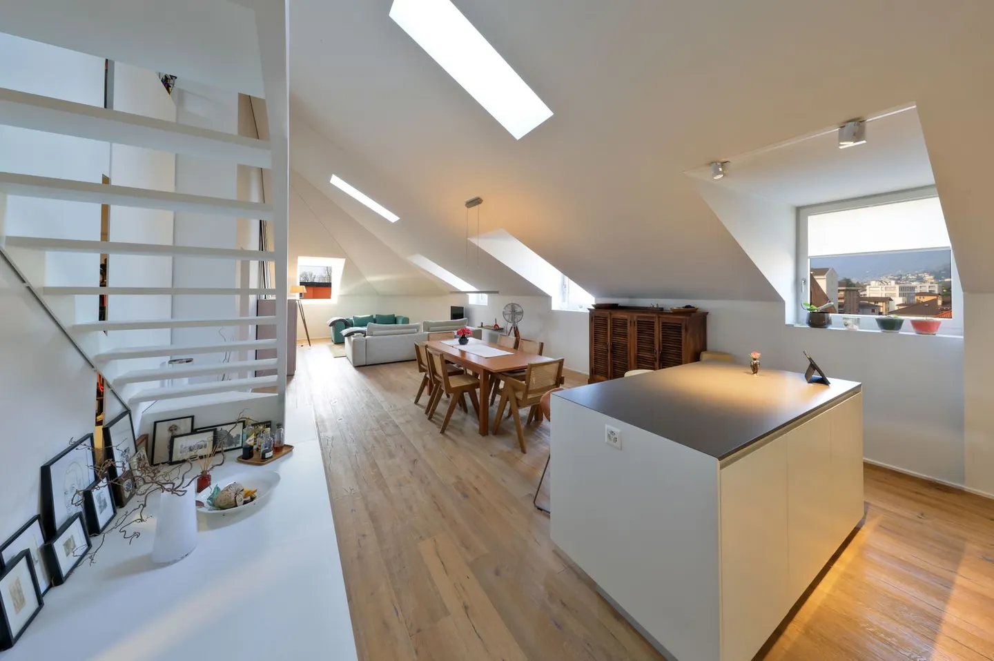 Elegantes Penthouse in Locarno - Foto 11 von 13