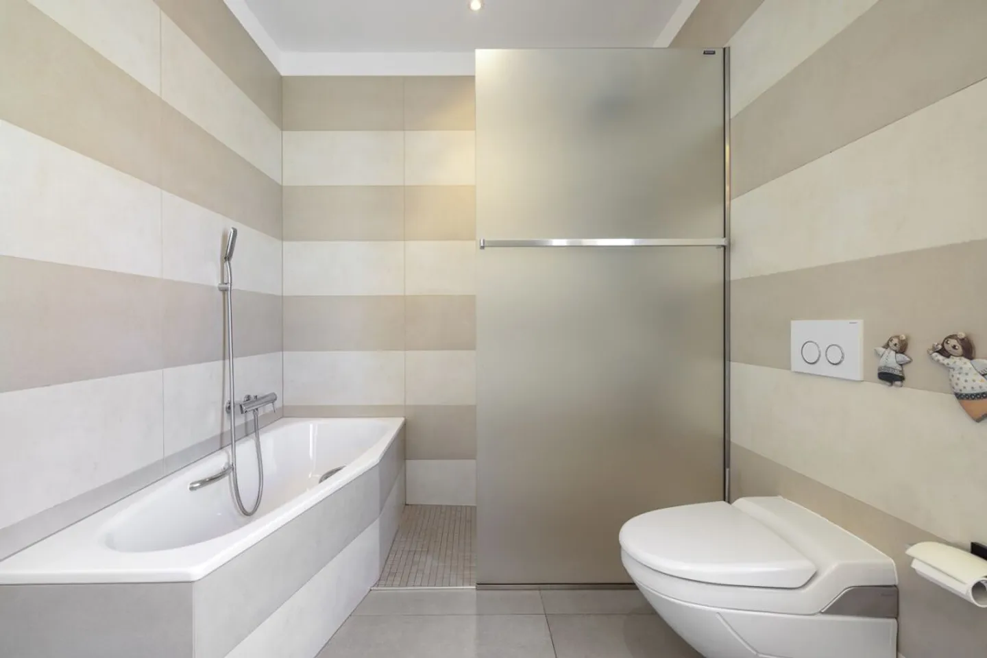 Elegantes Penthouse in Minusio - Foto 13 von 13