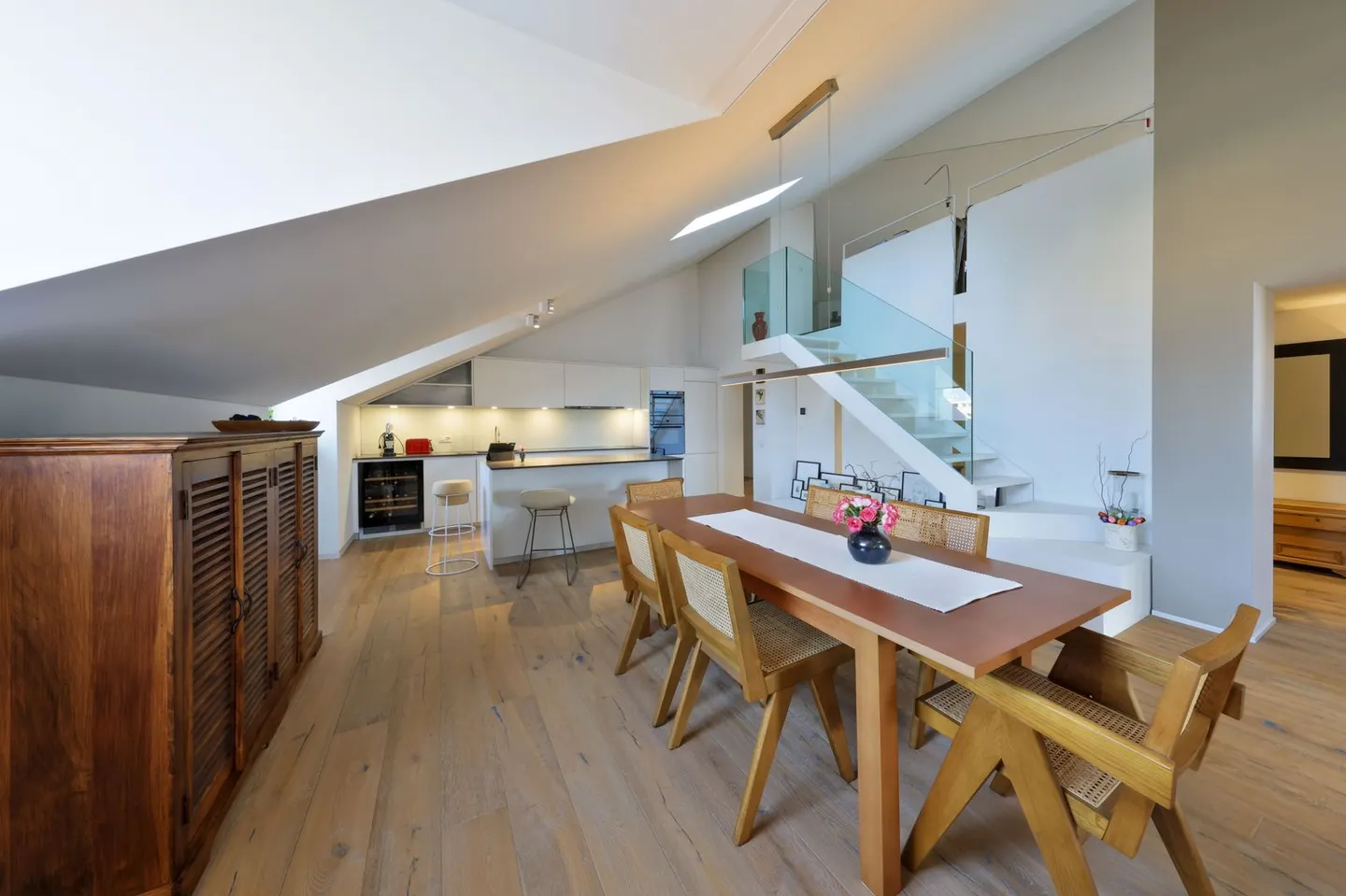 Elegantes Penthouse in Locarno - Foto 7 von 13