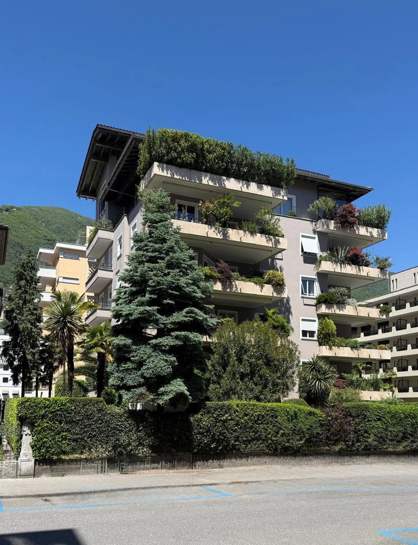 Elegante appartamento di 4,5 stanze nel cuore della città - Foto 1 di 13