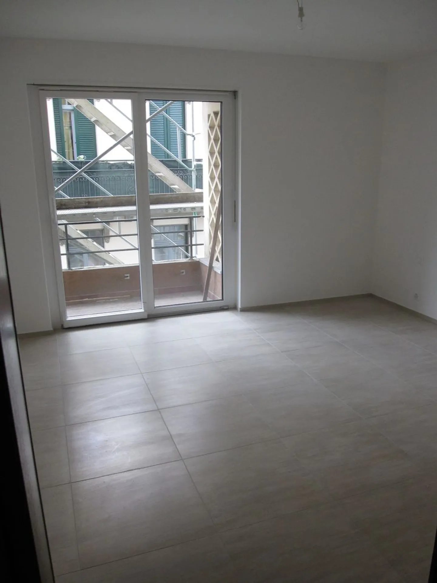 Elegante appartamento di 4,5 stanze nel cuore della città - Foto 12 di 13