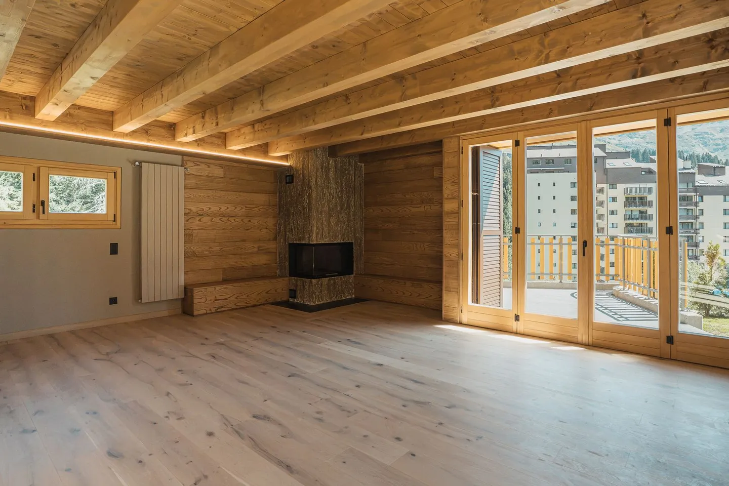 Exclusive Chalet in Nature - Photo 2 of 13