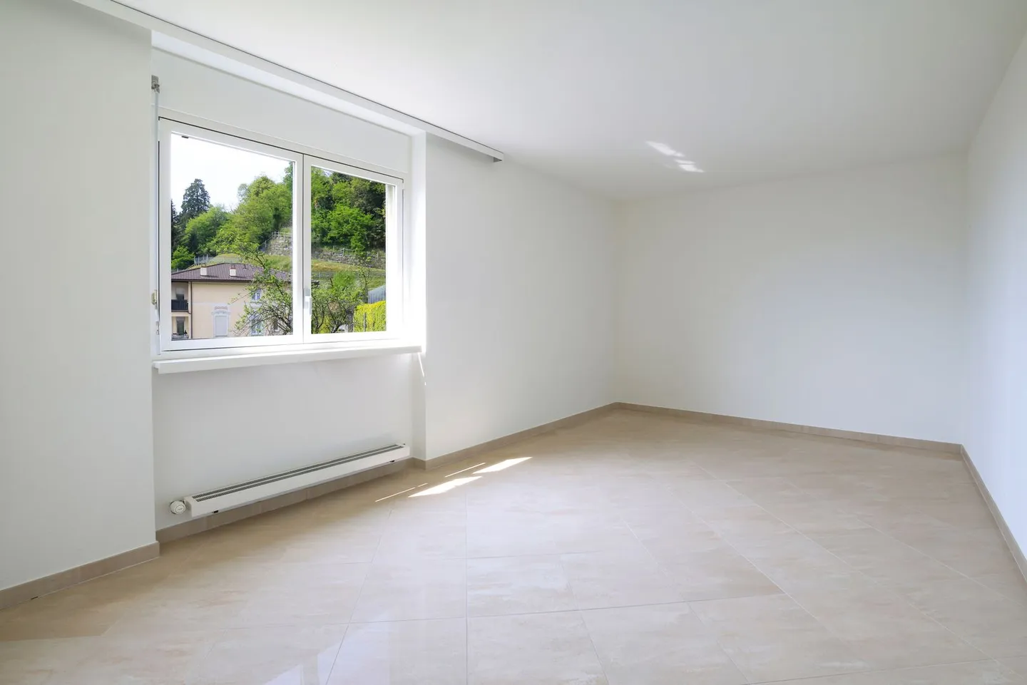 Montana Lake Residence - Photo 10 of 13