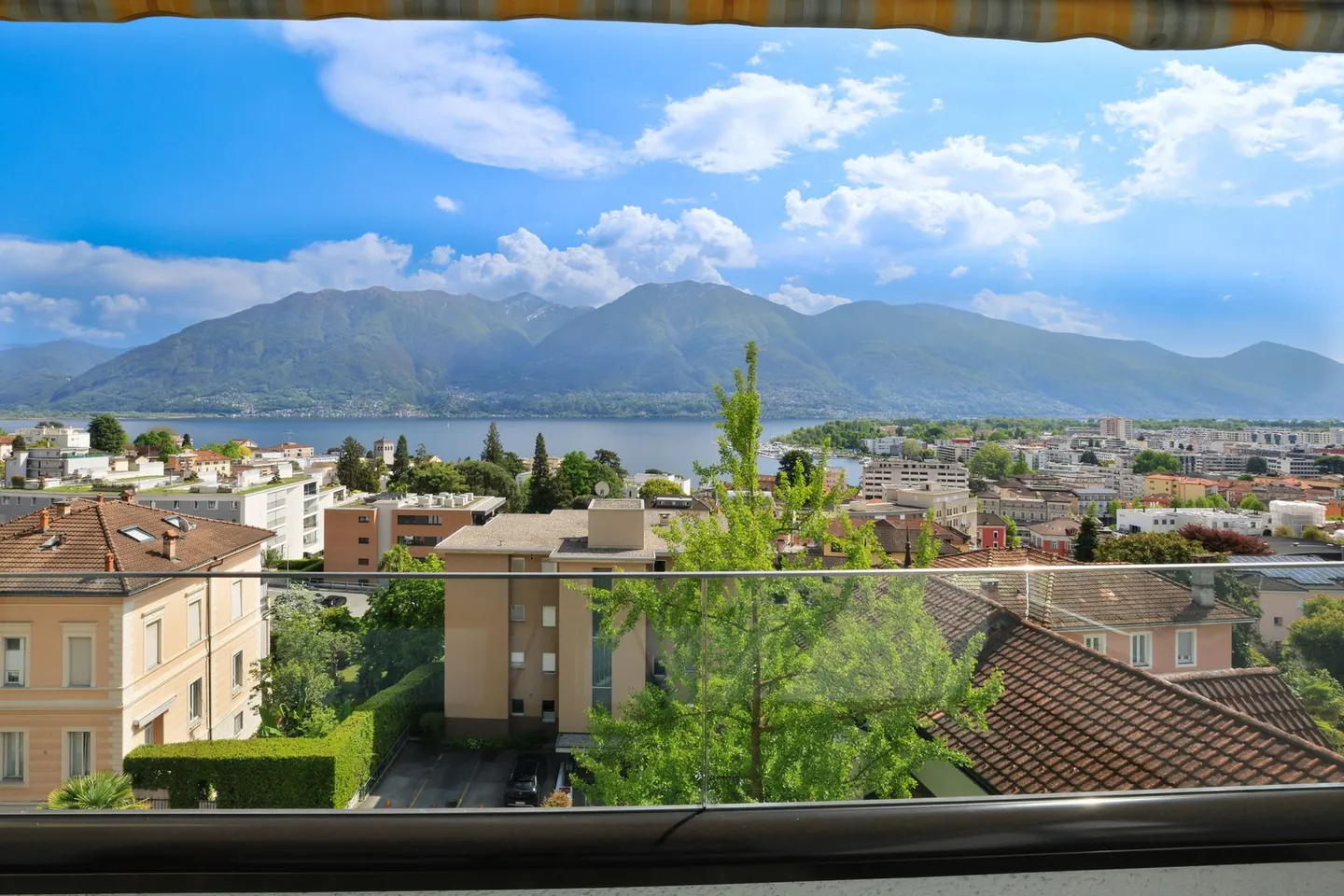 Montana Lake Residence - Photo 2 of 13