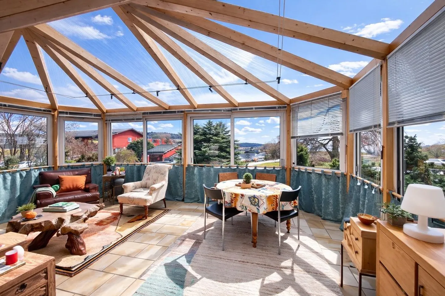 Villa Familiale Charmante avec Jardin - Photo 3 sur 9