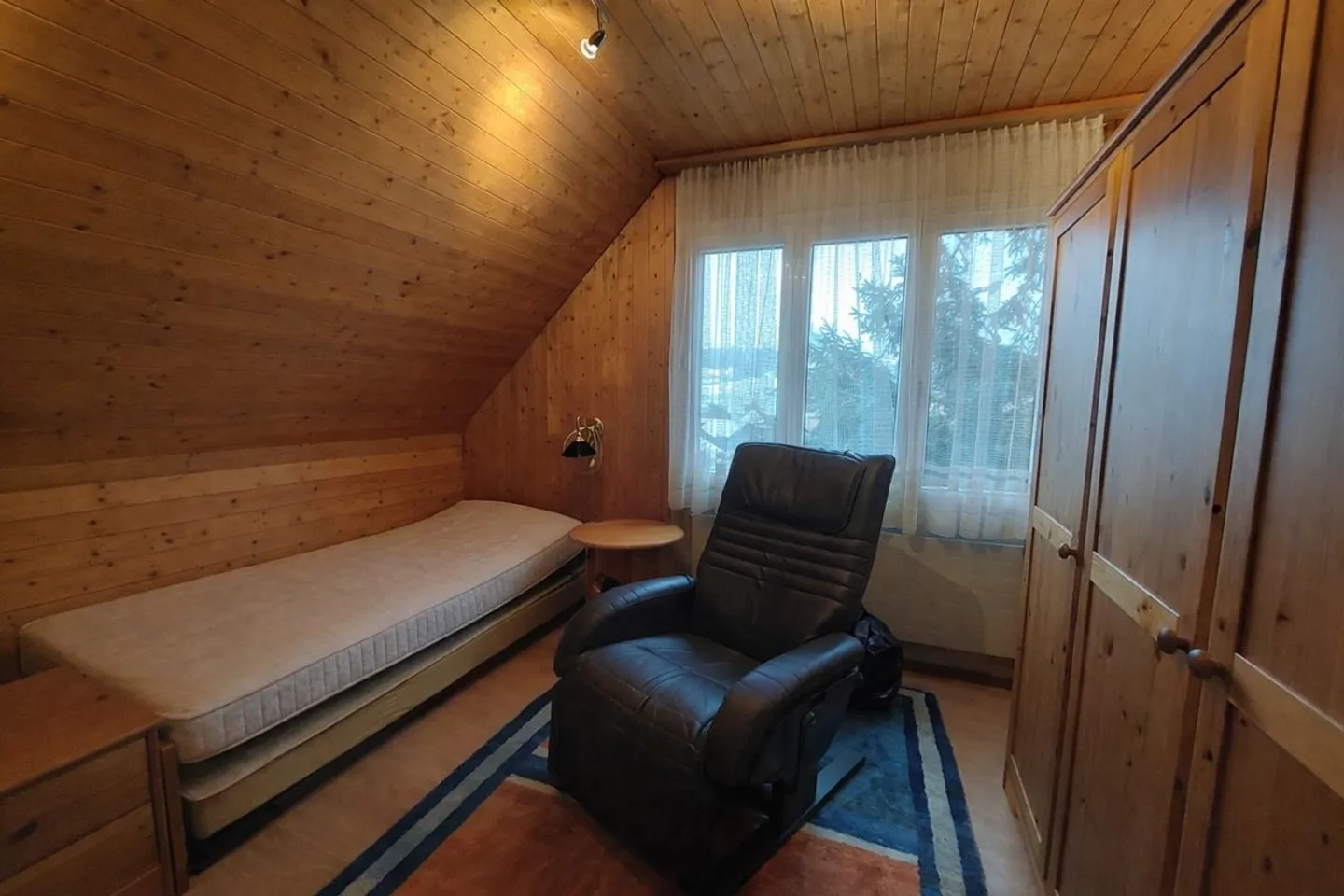 Villa Familiale Charmante avec Jardin - Photo 8 sur 9