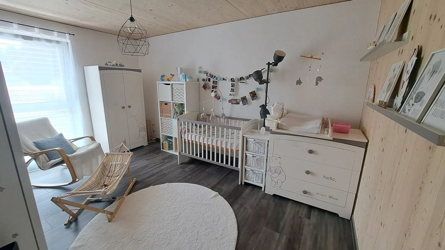 Bell'appartamento di 4,5 locali con terrazza e ascensore - Foto 10 di 12