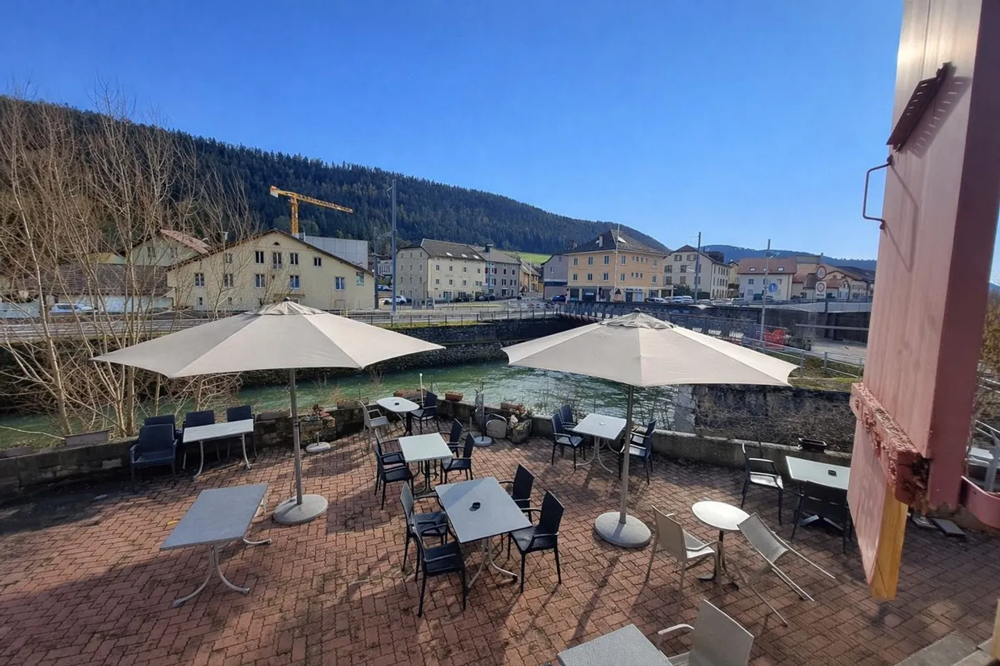 Residential property with tea room and magnificent terrace, privileged location - Photo 1 of 12