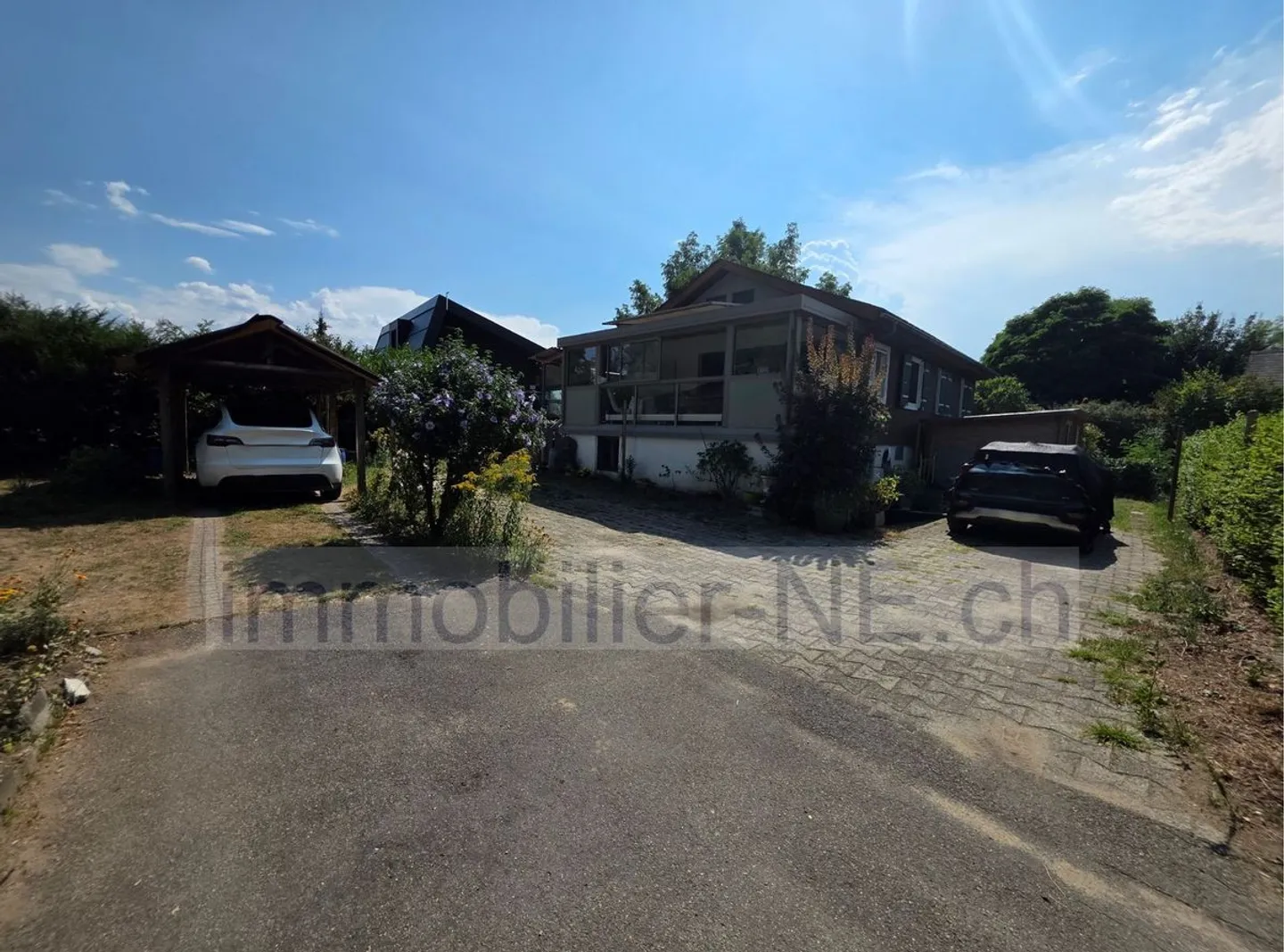 Einfamilienhaus vollständig renoviert mit Garten - Foto 1 von 13