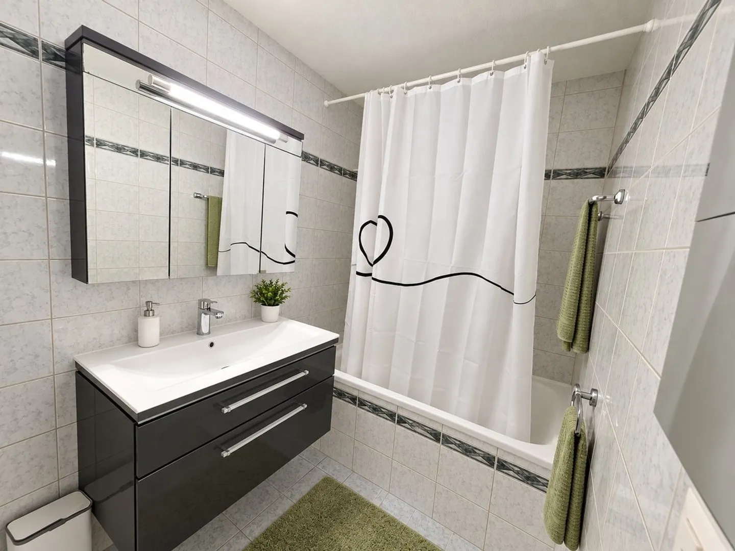 Appartement Charmant avec Jardin Privatif - Photo 10 sur 10