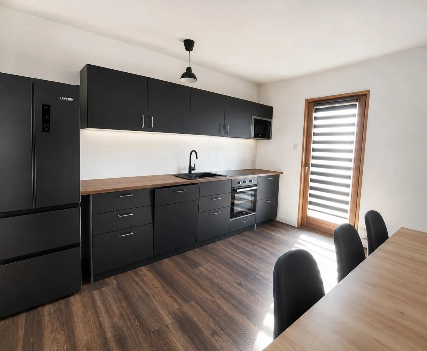 Villa individuelle composée de deux appartements indépendants, avec vaste jardin privatif - Foto 5 di 13