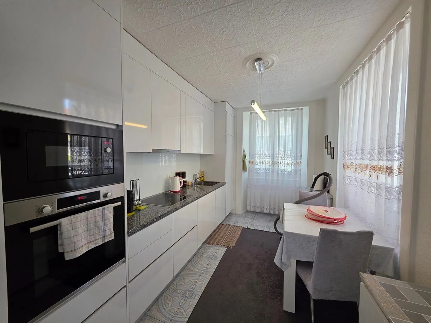 Maison jumelée avec deux logements et une terrasse - Foto 7 von 13