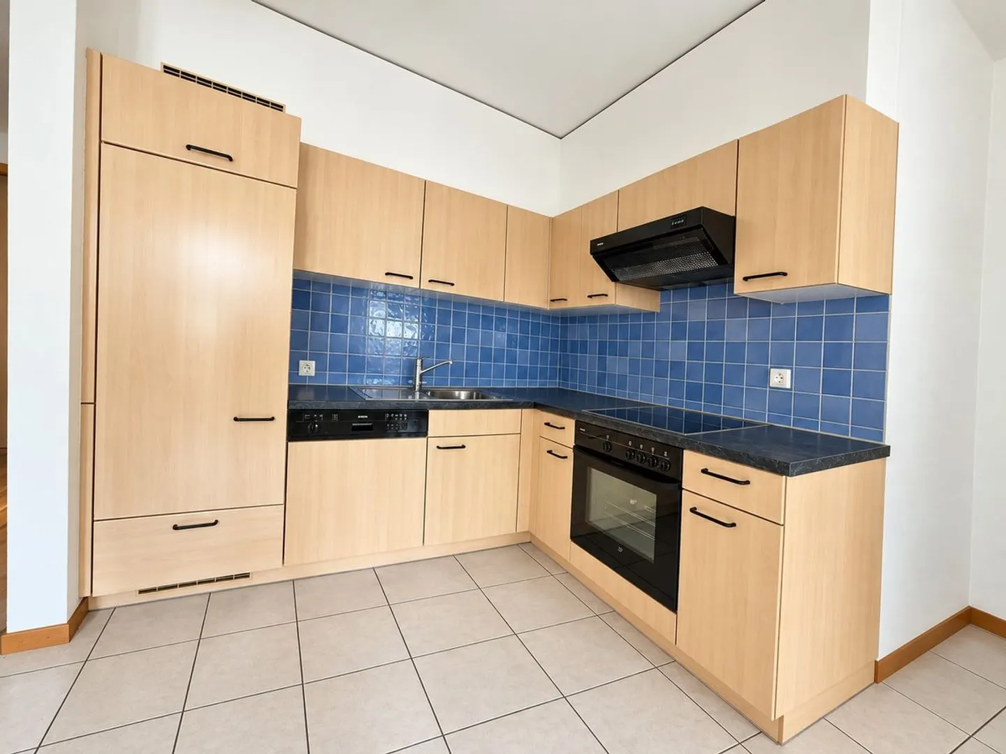 Großes 35 m² Studio mit Außenparkplatz - Foto 3 von 7