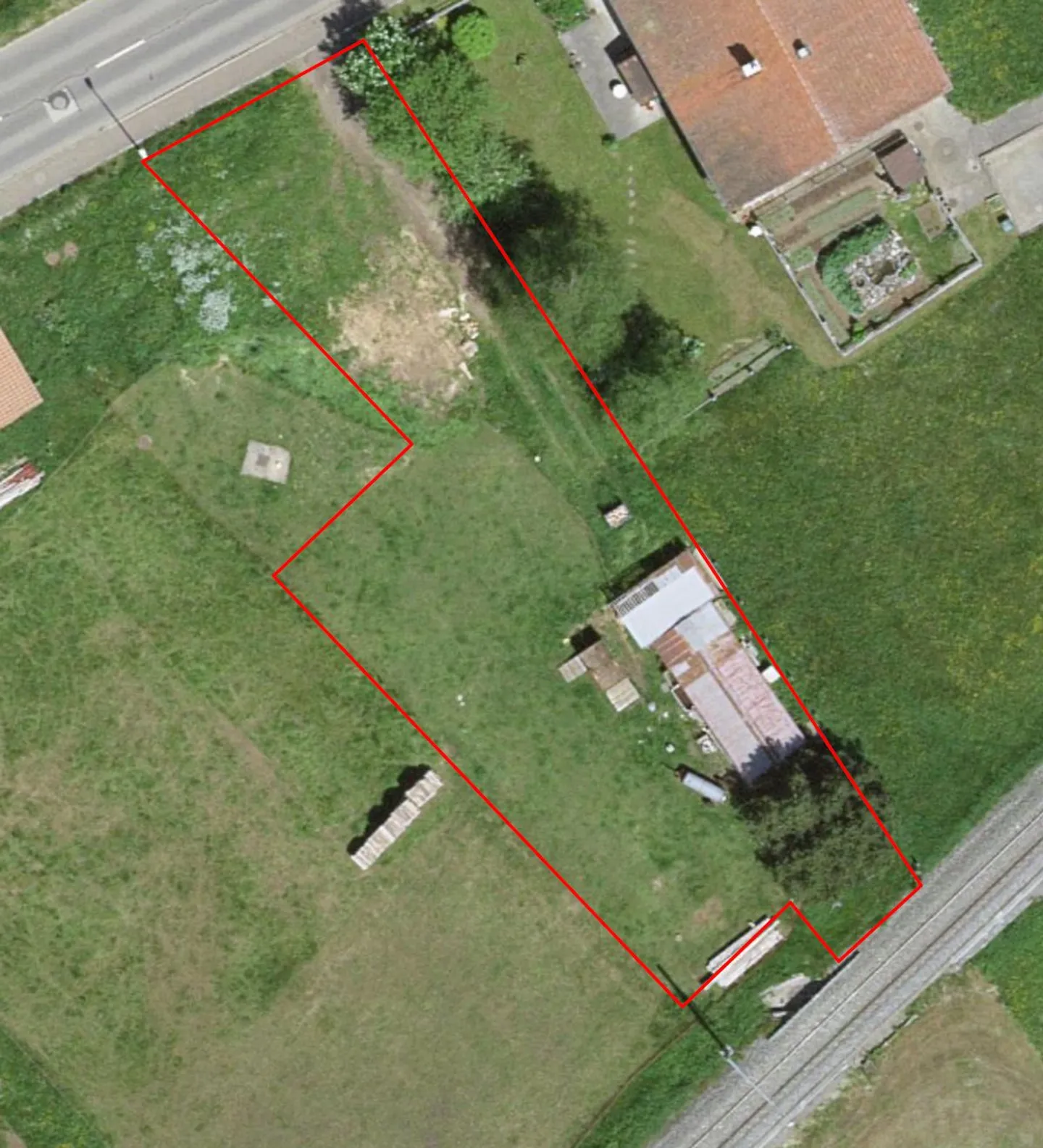 Building plot - La Sagne-Église 842 m² - Serviced - Building permit included! - Photo 1 of 1