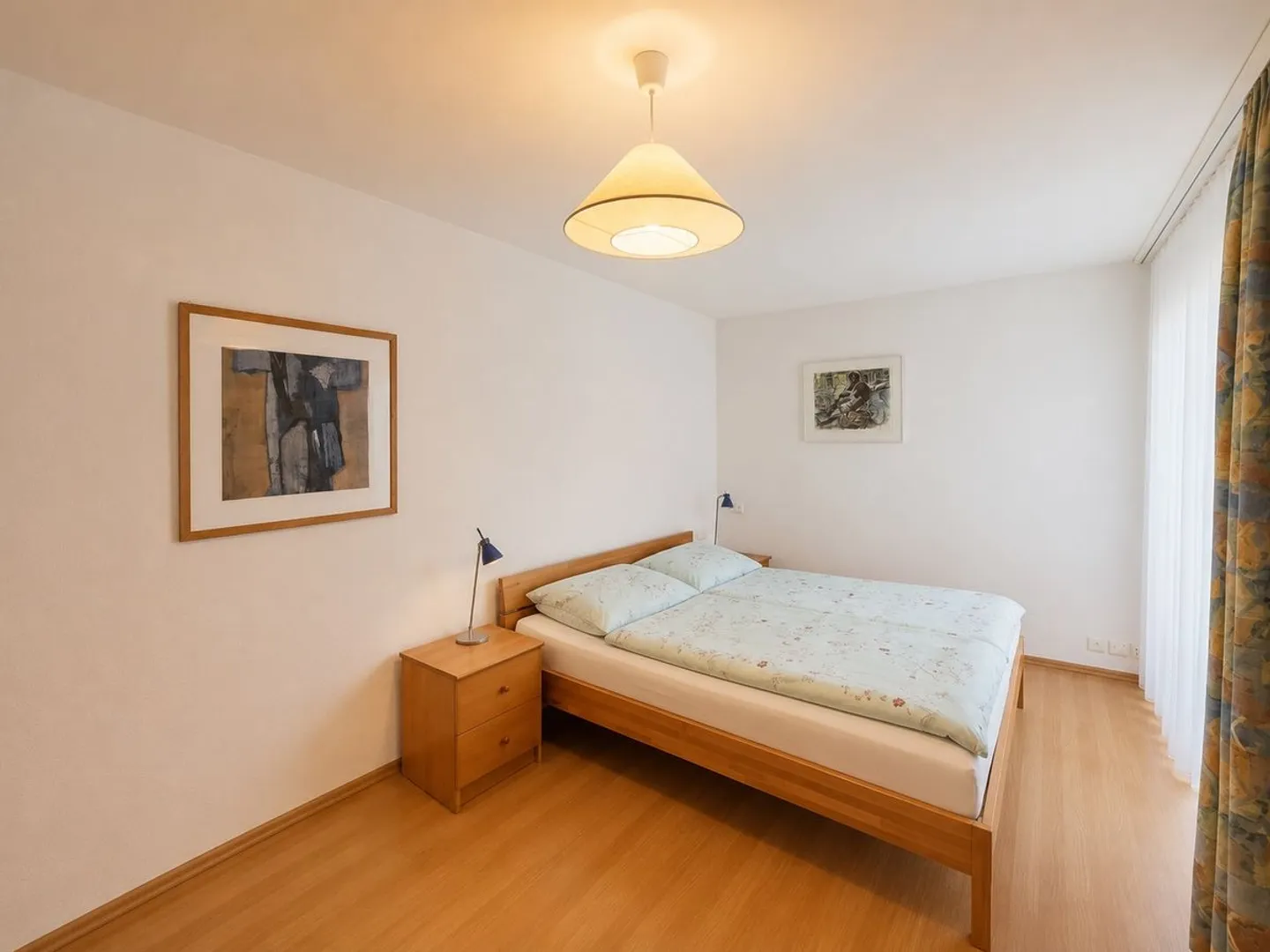 Villa con terrazza di 5,5 stanze con vista mozzafiato sul lago e sulle Alpi - Foto 10 di 13