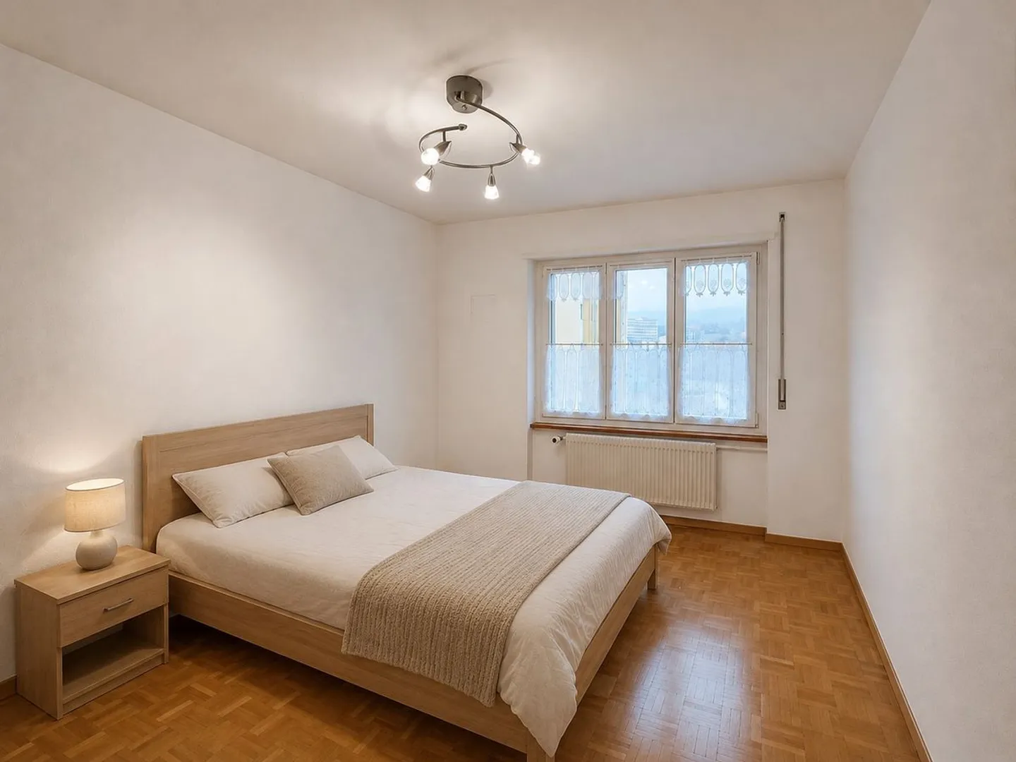 Appartement spacieux avec balcons - Photo 5 sur 8