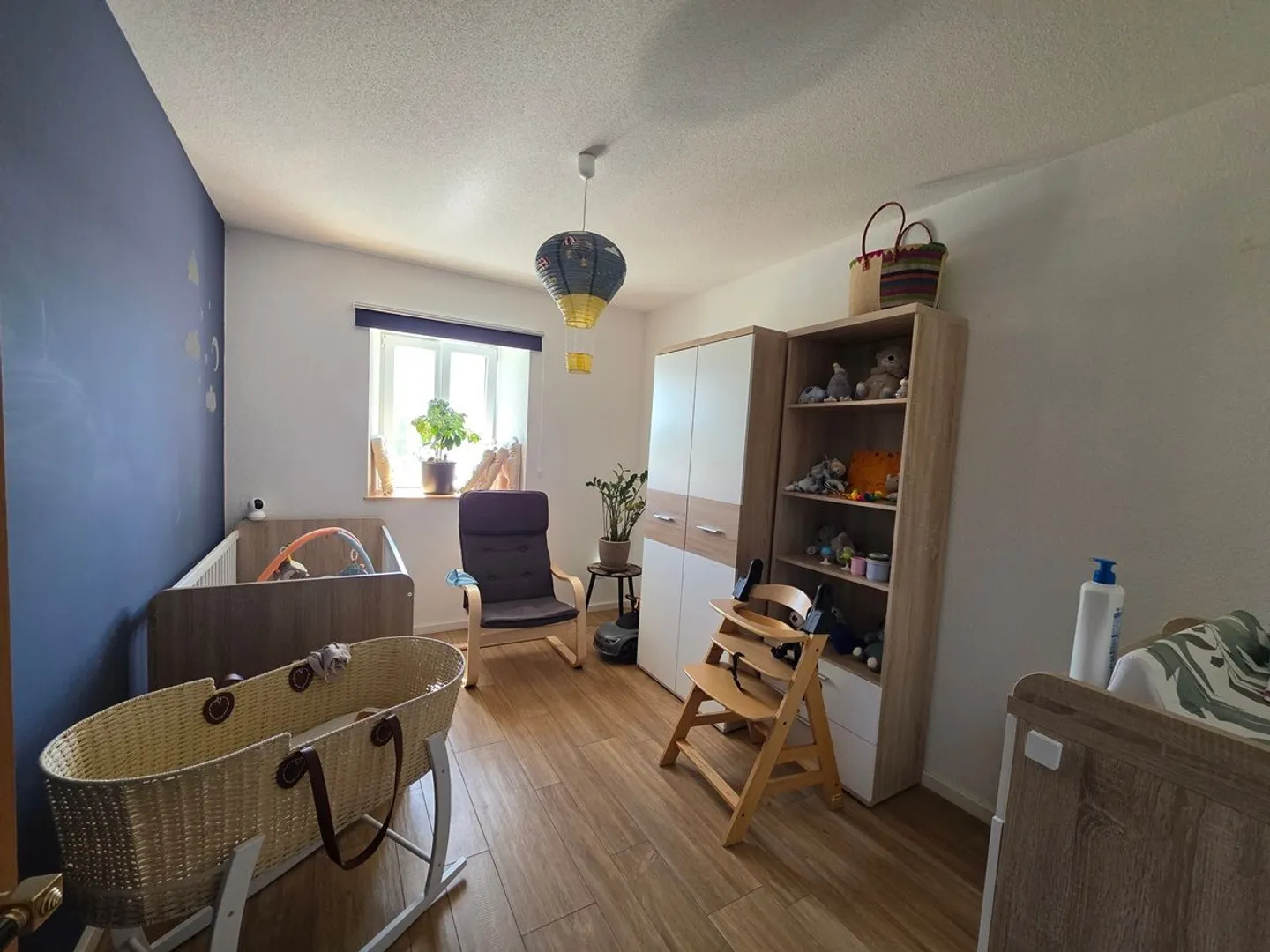 Stupendo appartamento attico con garage e posto auto esterno - Foto 5 di 12