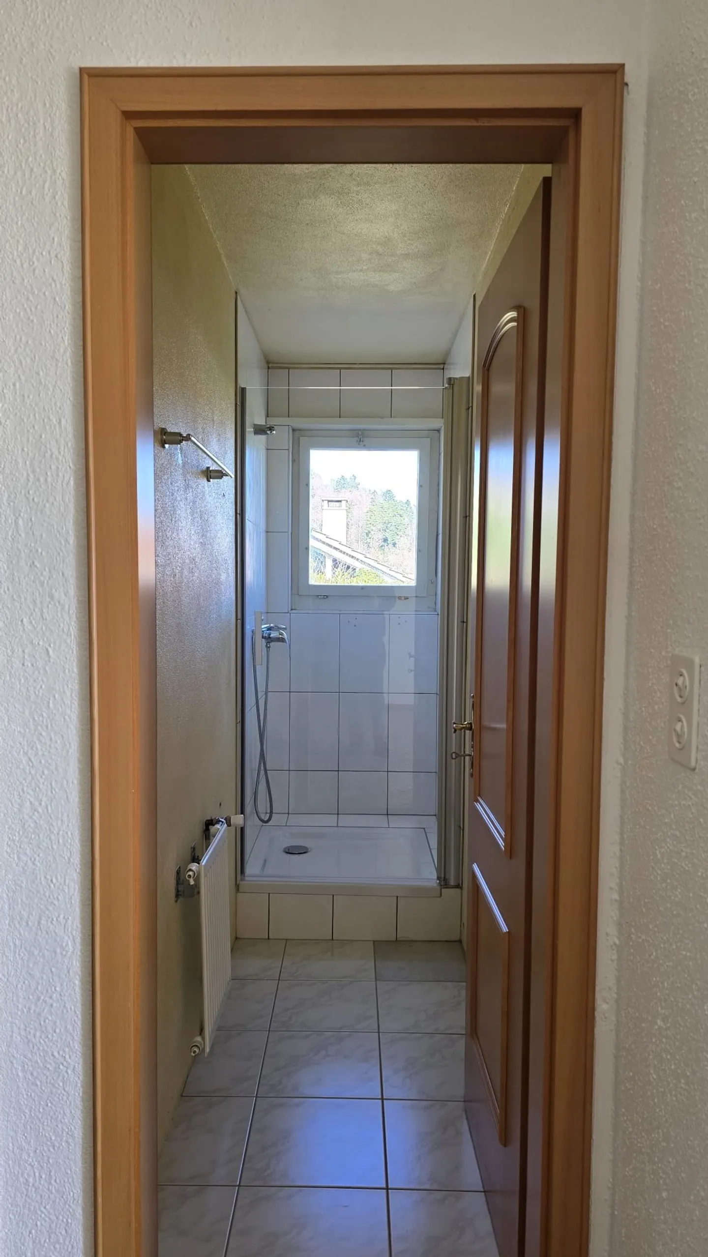 Bella villa indipendente con vista lago e Alpi - Foto 10 di 11