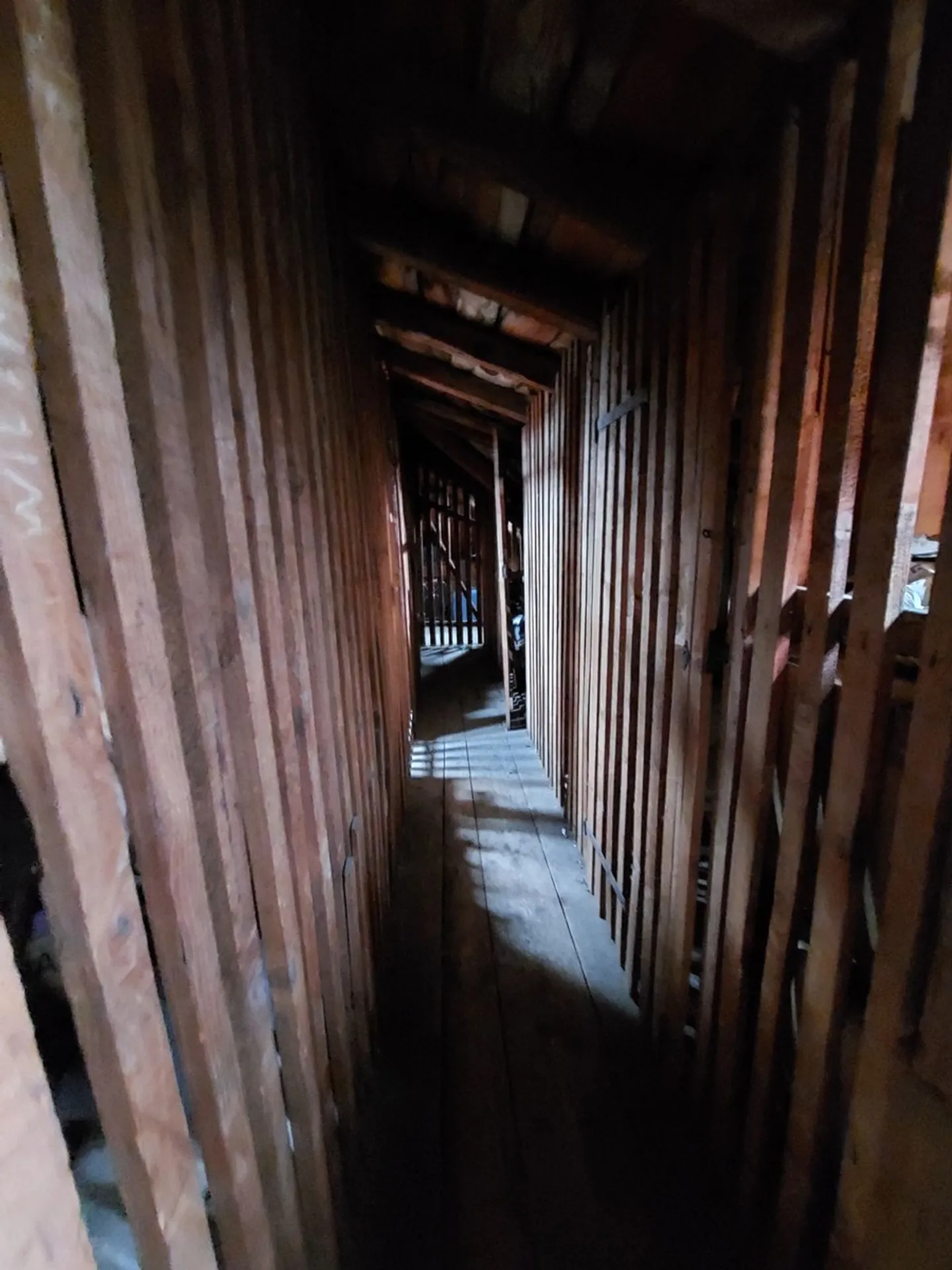 Affascinante edificio residenziale con 10 appartamenti, idealmente situato vicino al centro città - Foto 12 di 13