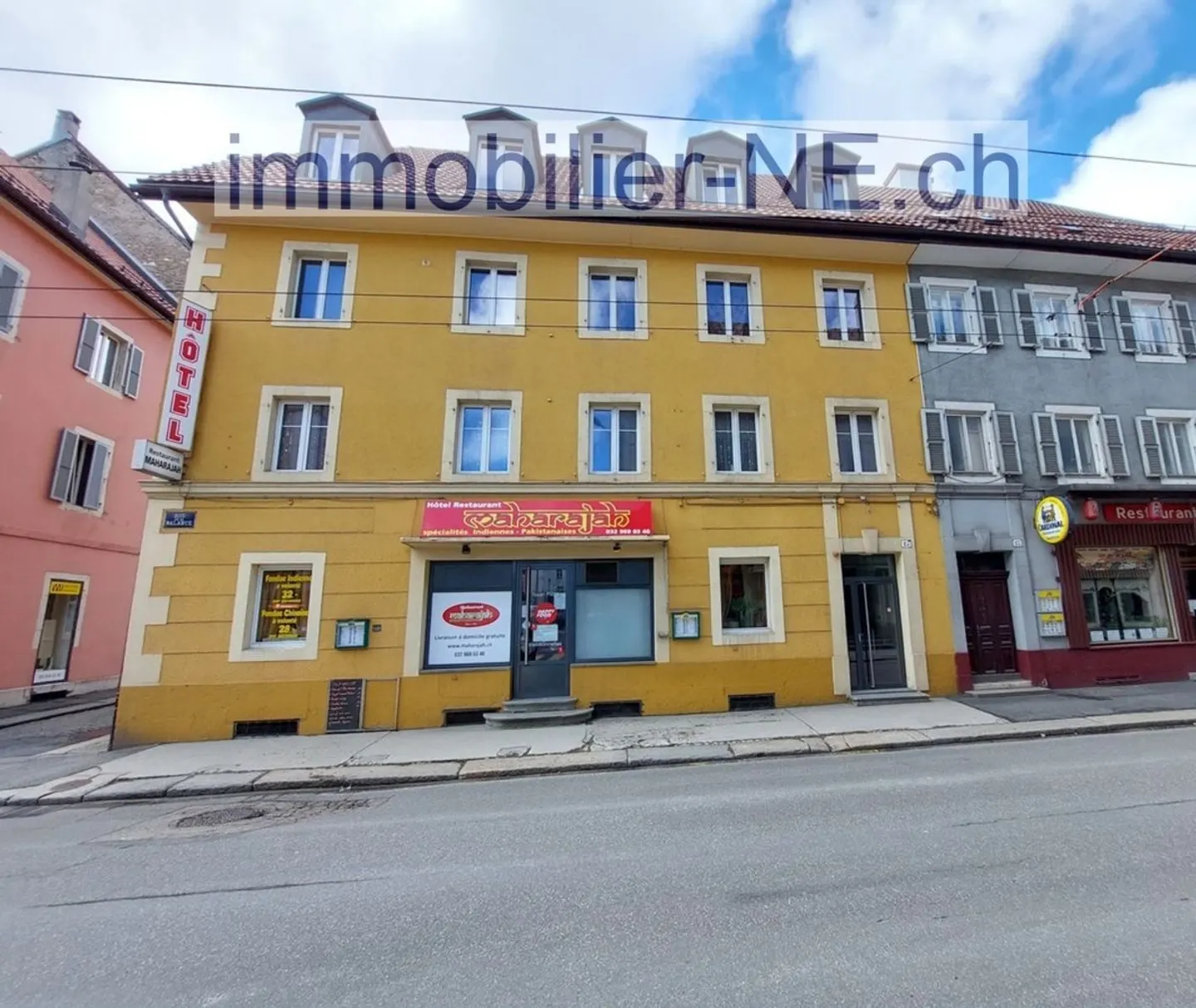 Yield building with a restaurant and 15 rooms - Photo 1 of 13