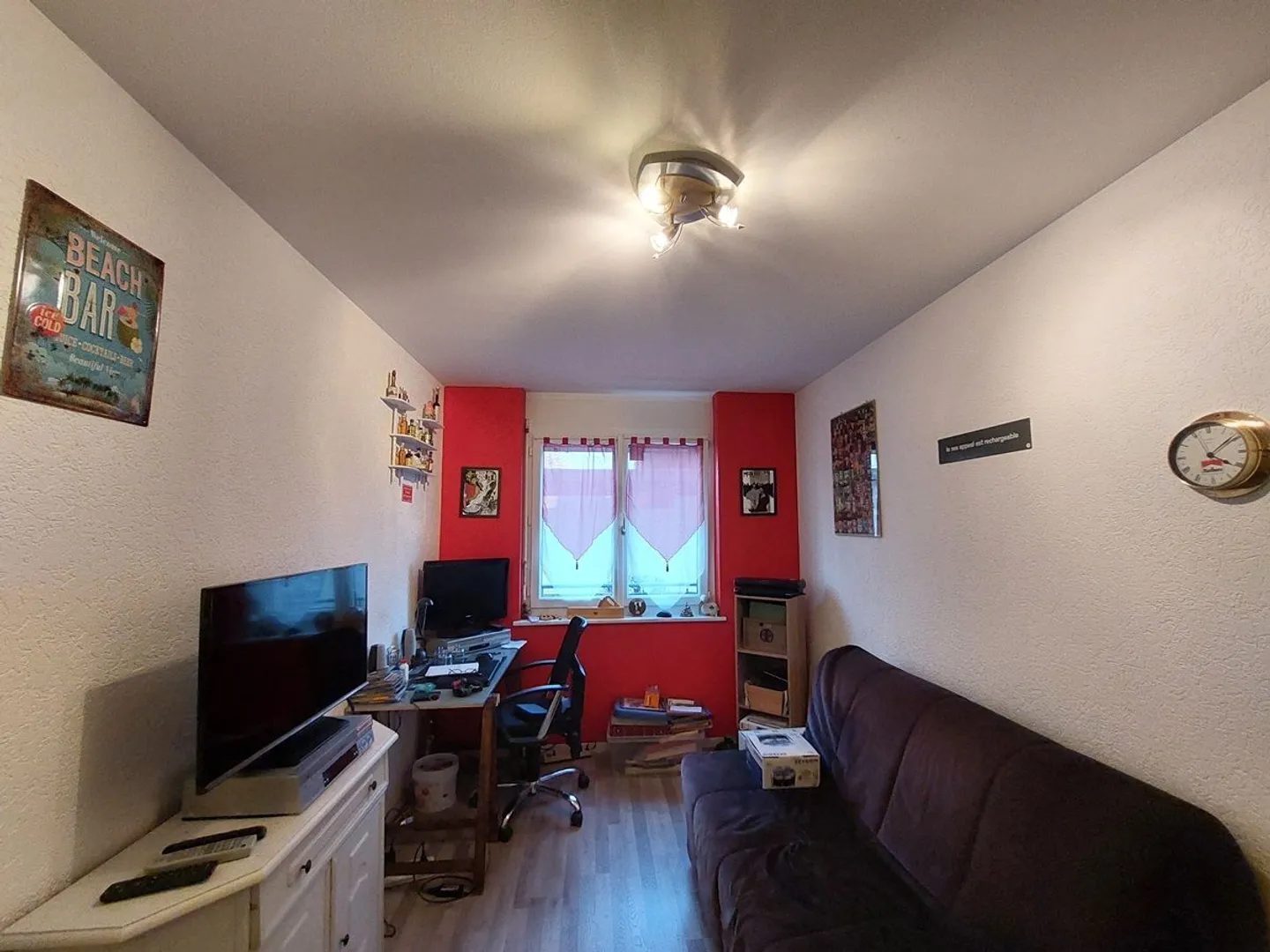 Modernes 4,5-Zimmer-Apartment mit Garten - Foto 5 von 11