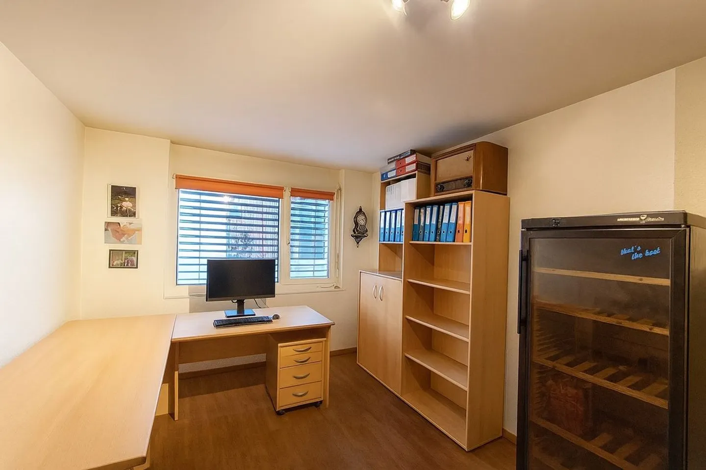 Modernes 4,5-Zimmer-Apartment mit Garten - Foto 6 von 11