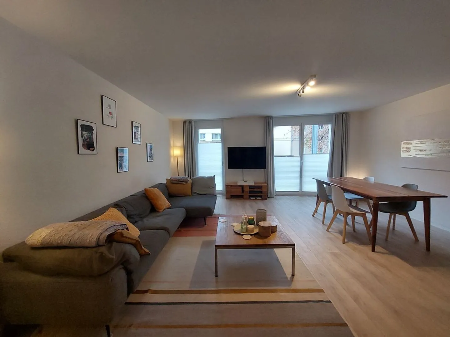 Appartement contemporain de 3,5 pièces avec terrasse et garage - Photo 1 of 10