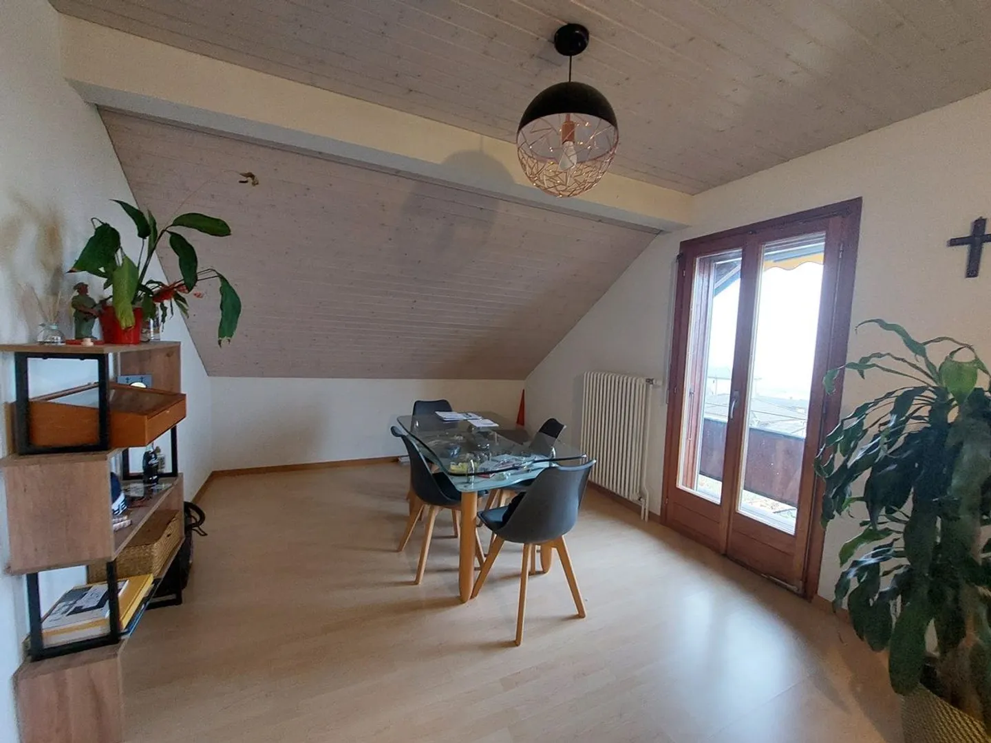 Casa composta da due appartamenti indipendenti e spazi per uffici - Foto 6 di 13